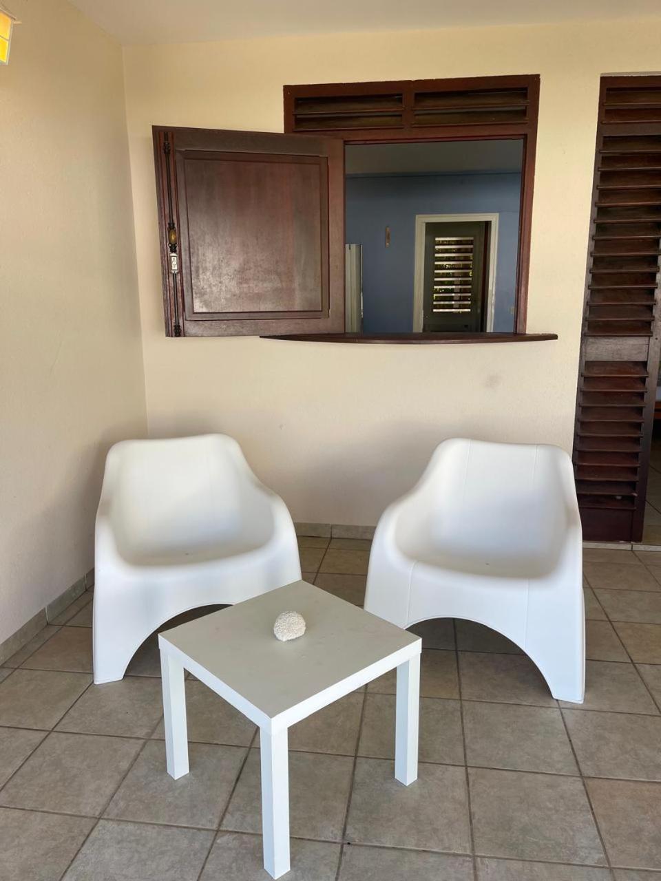 Appartement Hibiscus A Saint-Francois Exterior photo